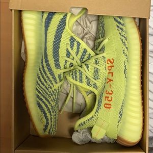 Yeezy Boost 350 V2